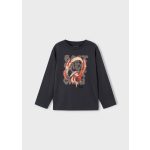 Mayoral felső fülhallgatóval az elején 